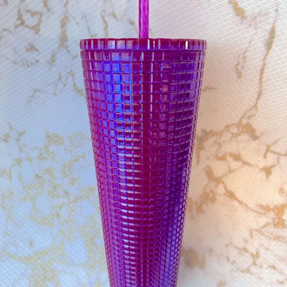 Starbucks cup - Picture 2 of 3